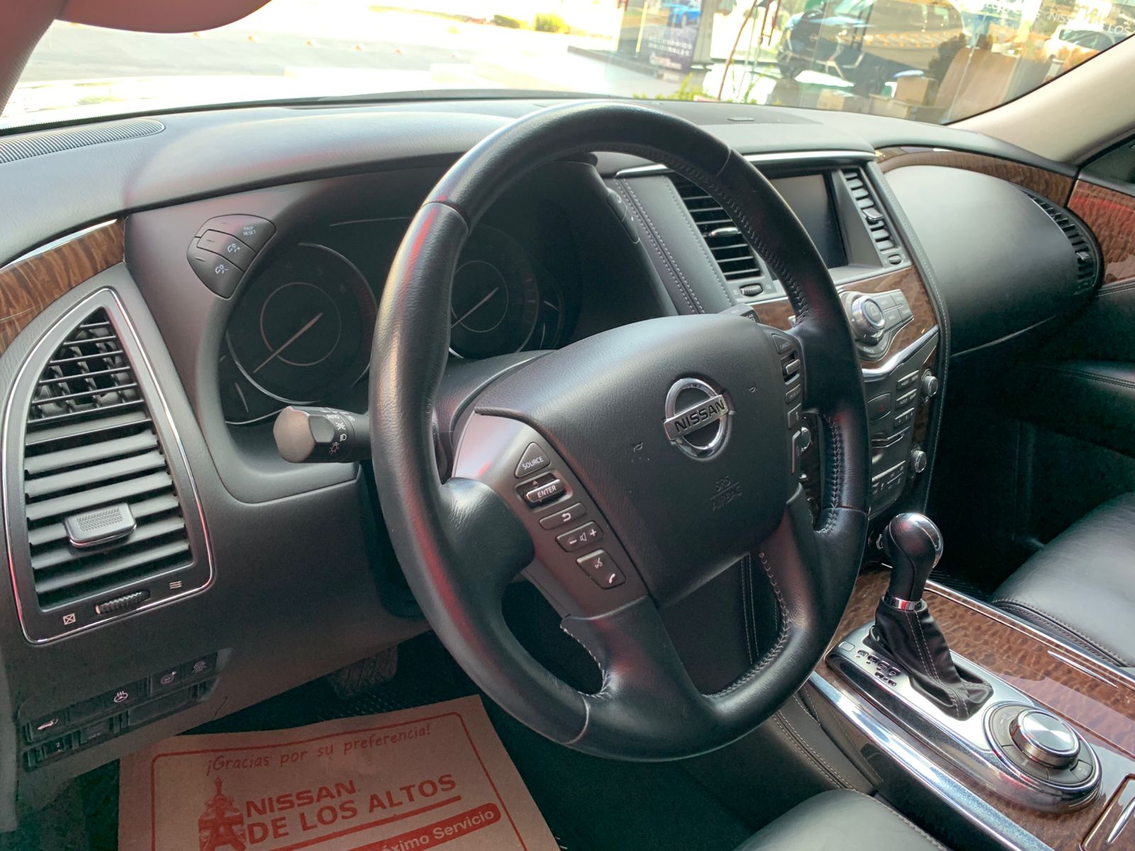 2020 Nissan ARMADA 5 PTS EXCLUSIVE TA DVD SEG FILA PIEL QC 4X4