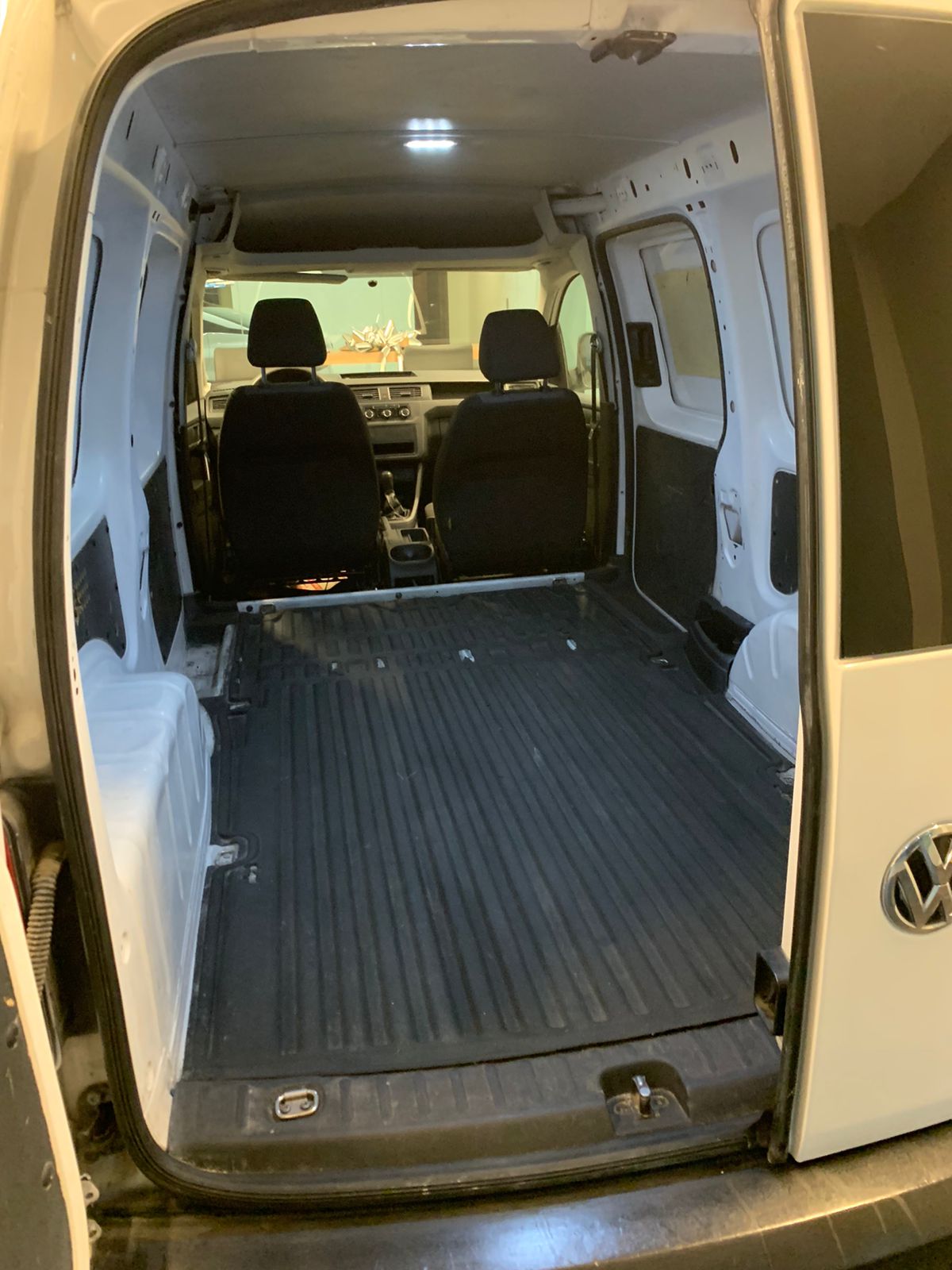 2020 Volkswagen CADDY 4 PTS CARGO VAN MAXI 16L 110 HP TM5 DA R-15