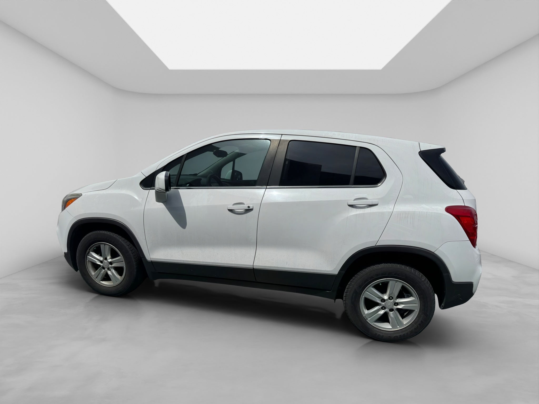 2017 Chevrolet TRAX 5 PTS PREMIER 18L TA PIEL QC F NIEBLA RA-18