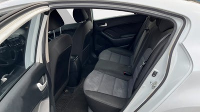 2018 Kia FORTE 4 PTS LX TA AAC BL F NIEBLA R-16