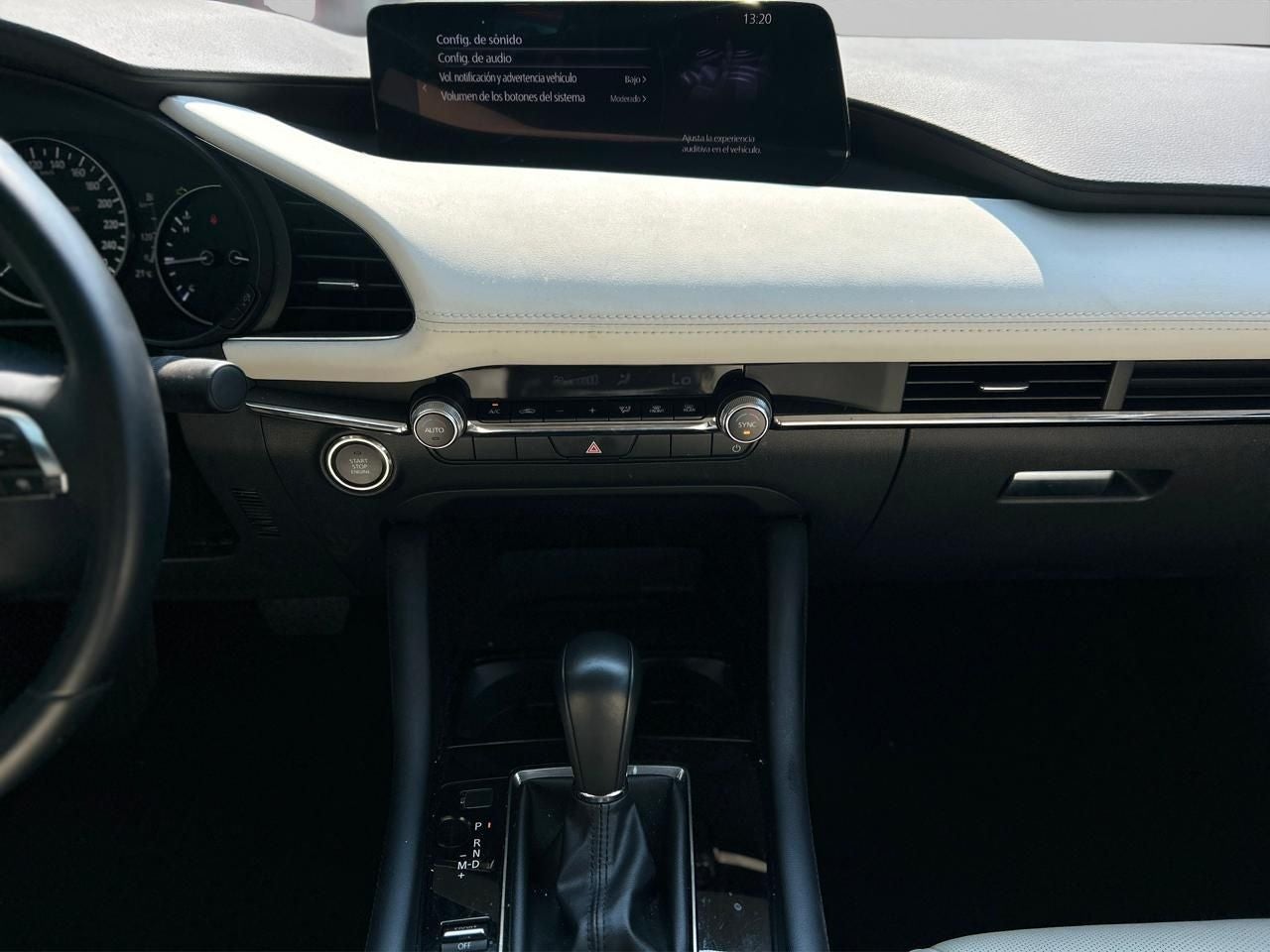 2025 Mazda MAZDA 3 4P SEDAN SIGNATURE L42.5T AUT