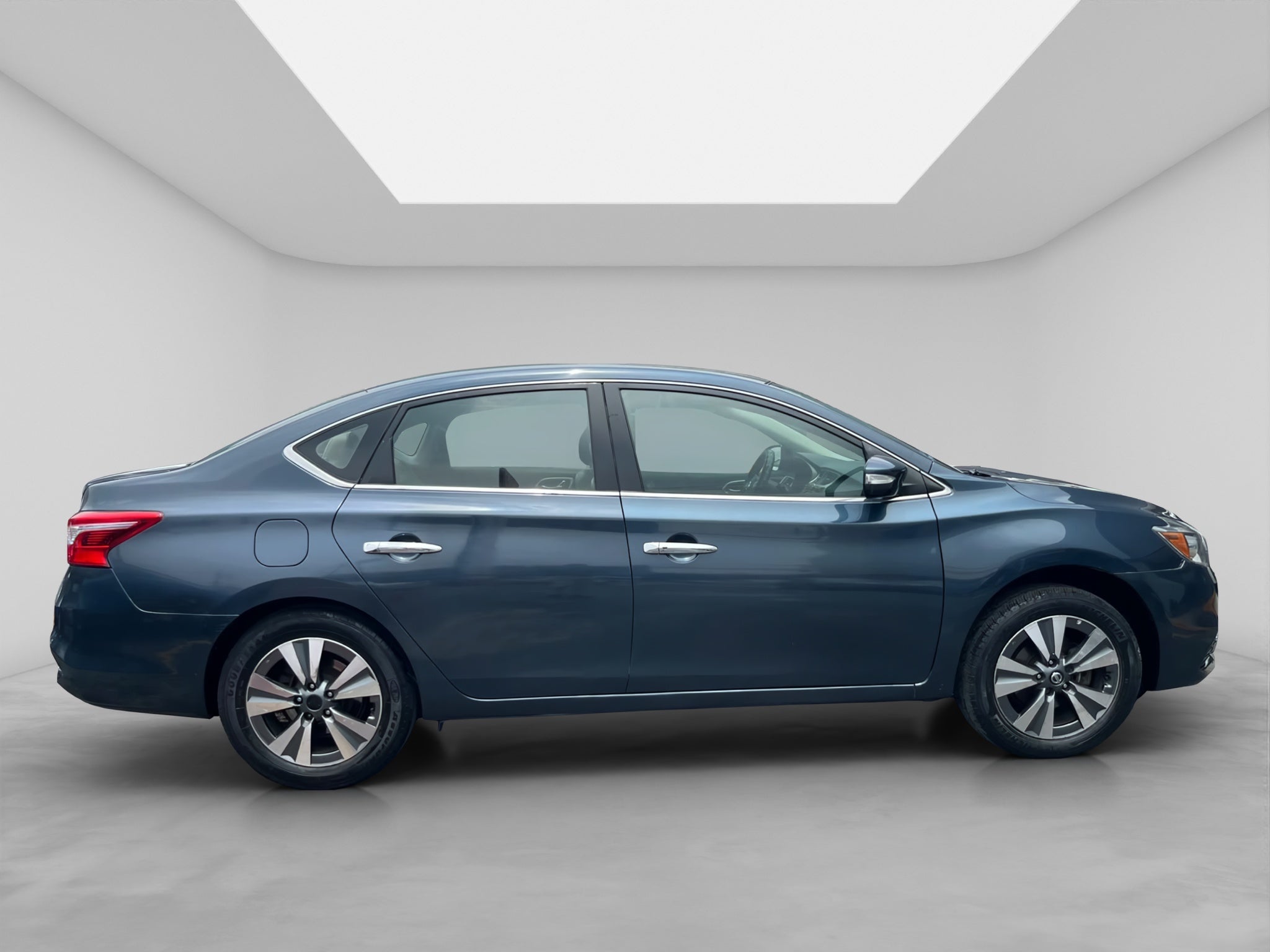 2017 Nissan SENTRA 4 PTS EXCLUSIVE CVT AAC AUT GPS PIEL QC F LED RA-17