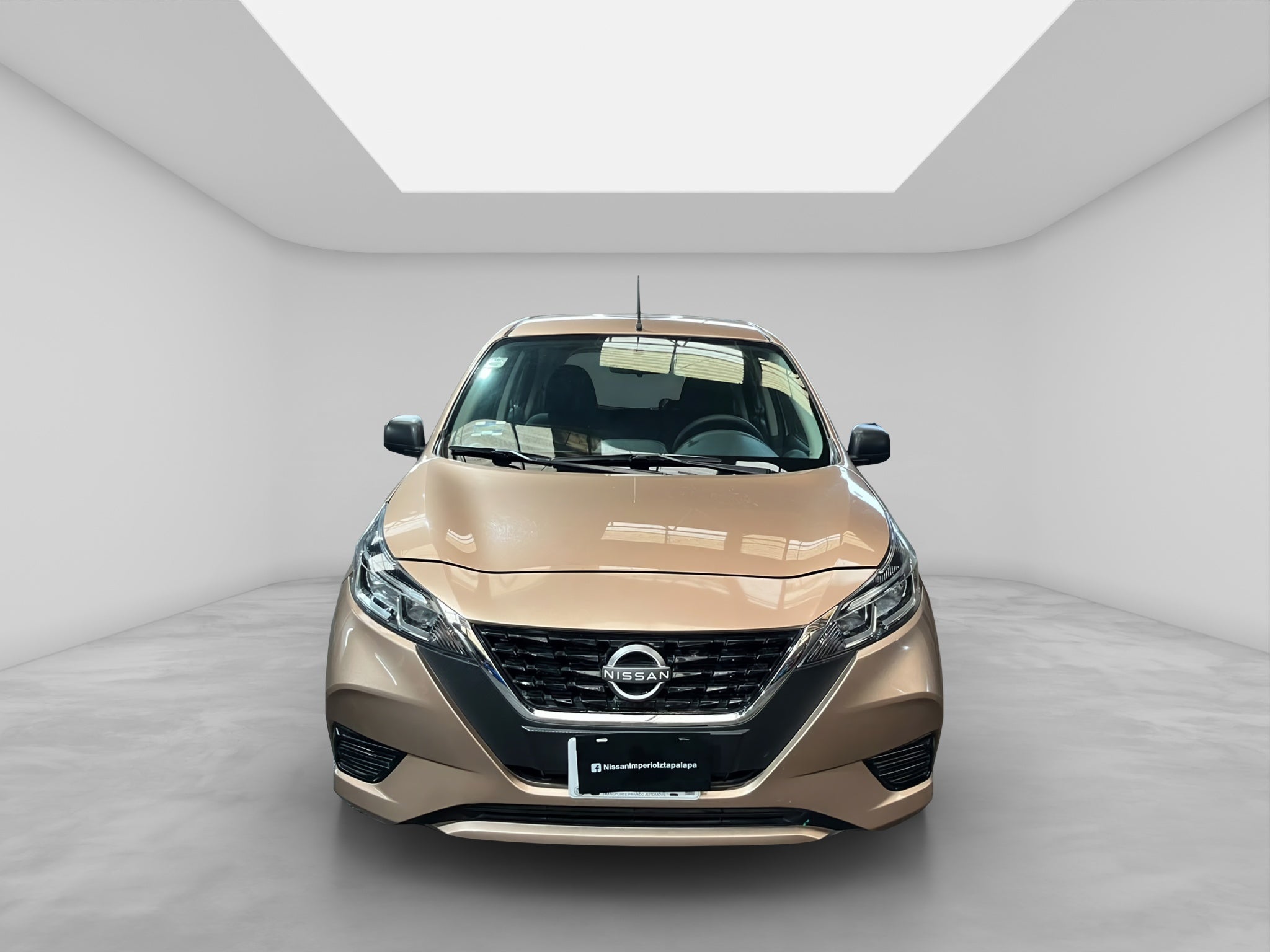 2022 Nissan MARCH 5 PTS HB SENSE TA AAC R-14