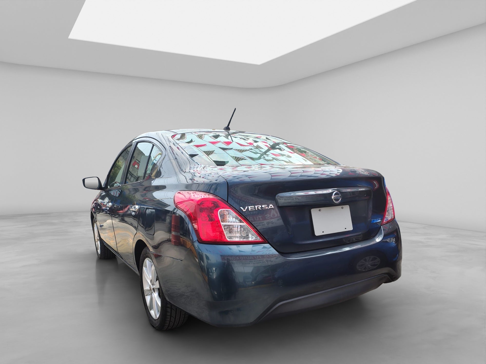 2014 Nissan VERSA 4 PTS ADVANCE TA AAC VE F NIEBLA RA-15