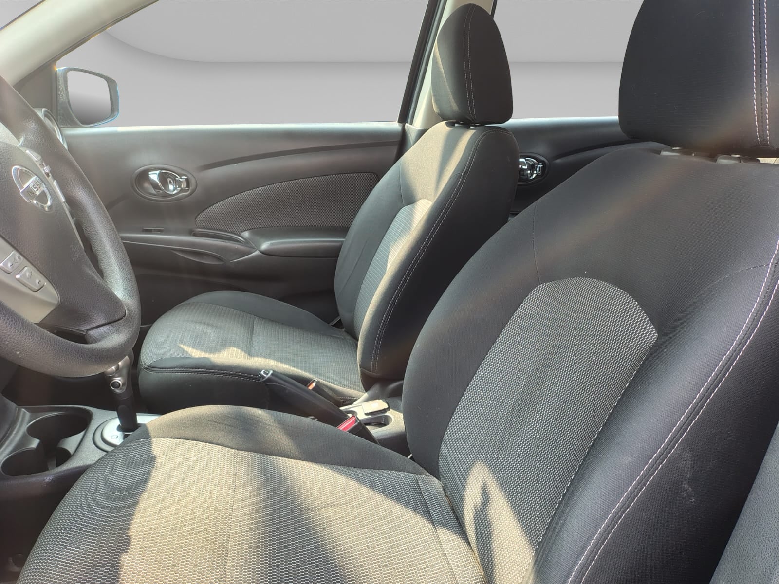 2014 Nissan VERSA 4 PTS ADVANCE TA AAC VE F NIEBLA RA-15