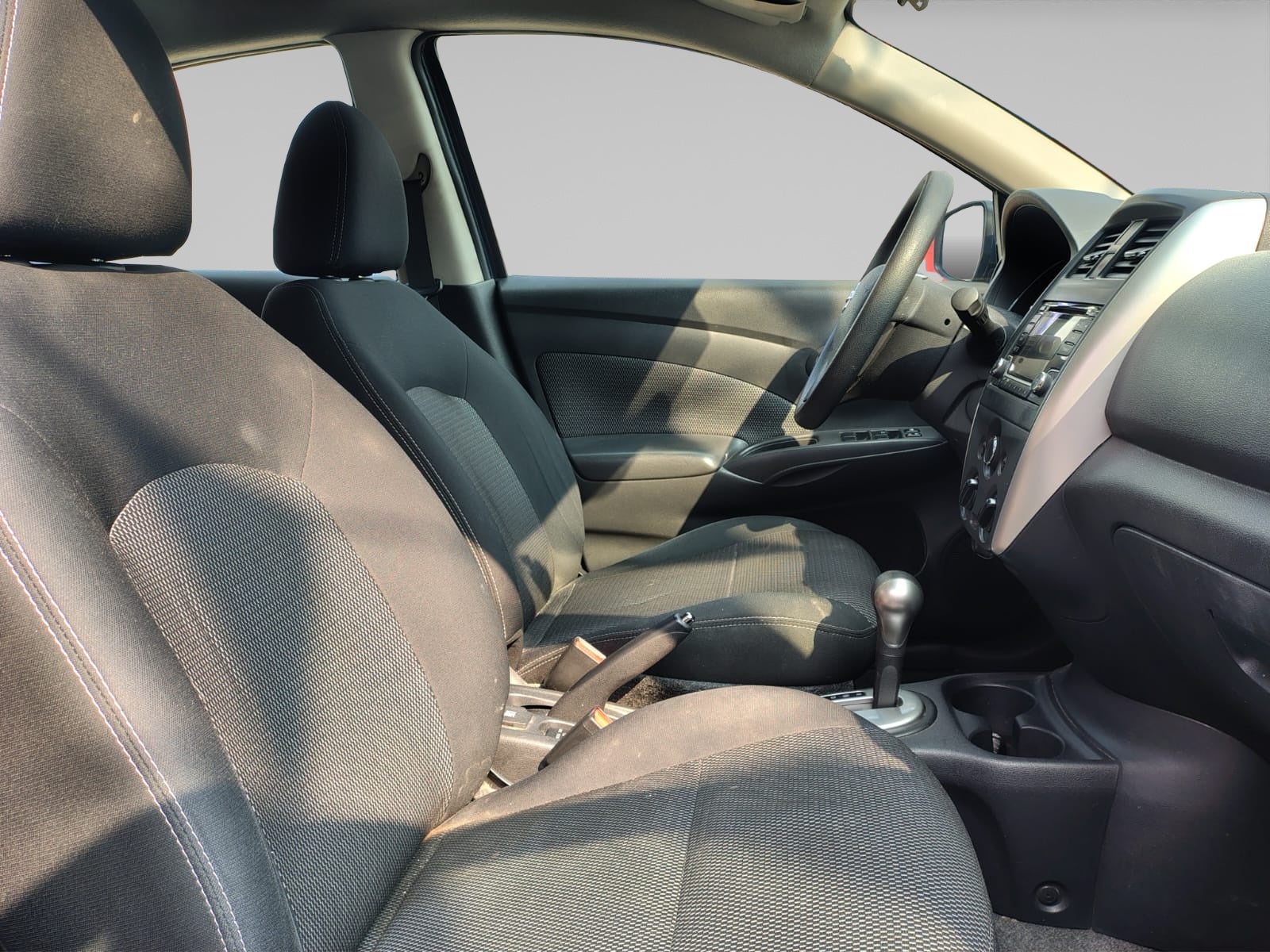 2014 Nissan VERSA 4 PTS ADVANCE TA AAC VE F NIEBLA RA-15