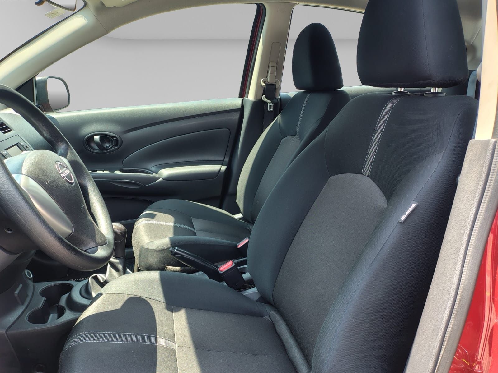 2024 Nissan V-DRIVE 4P L41.6 MAN AUDIO