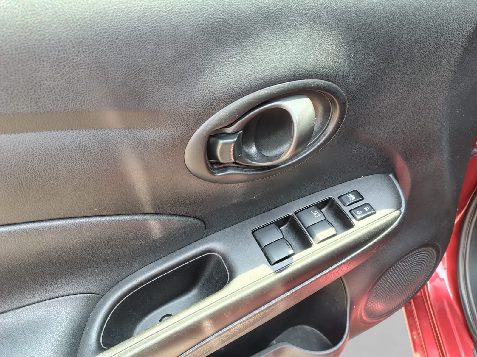 2024 Nissan V-DRIVE 4P L41.6 MAN AUDIO