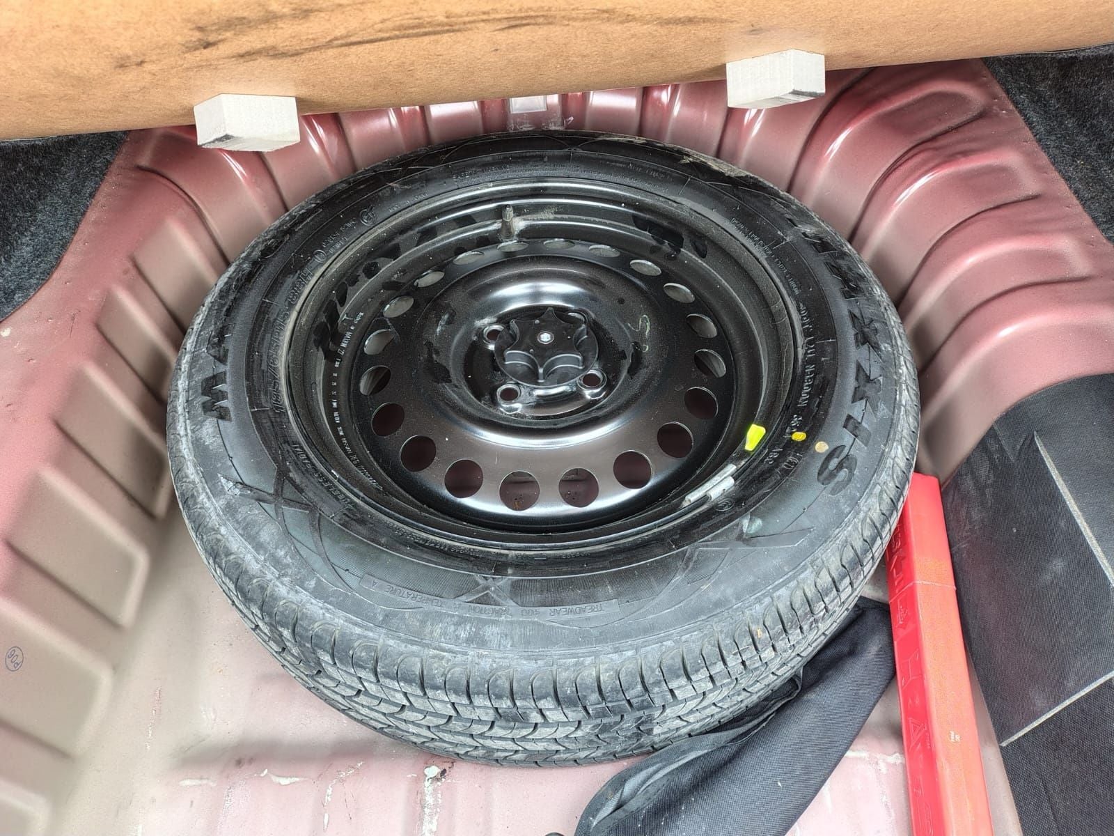 2024 Nissan V-DRIVE 4P L41.6 MAN AUDIO