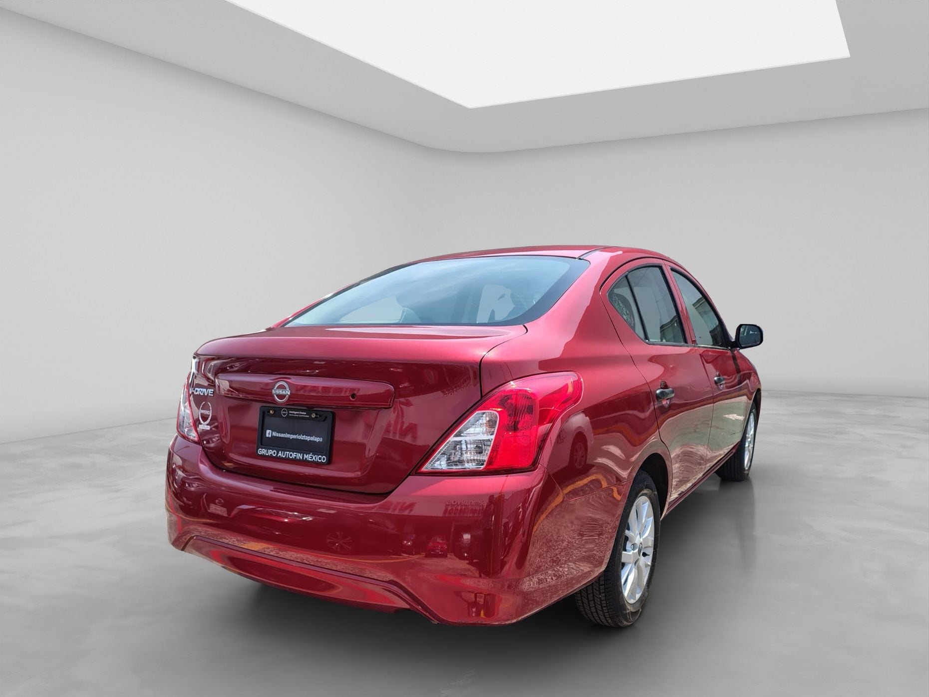 2024 Nissan V-DRIVE 4P L41.6 MAN AUDIO