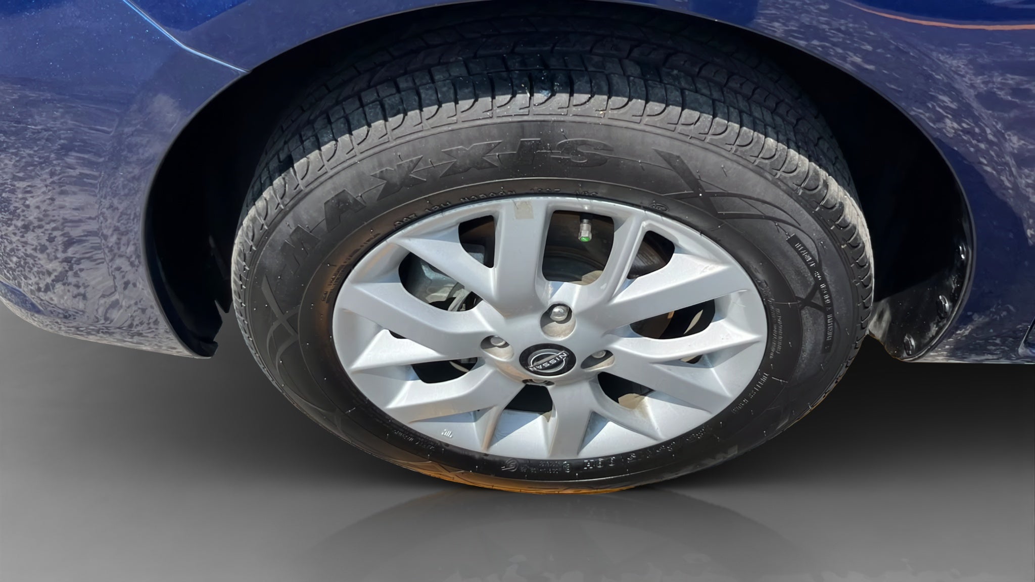 2023 Nissan V-DRIVE 4 PTS BASE TM5 AAC R-15