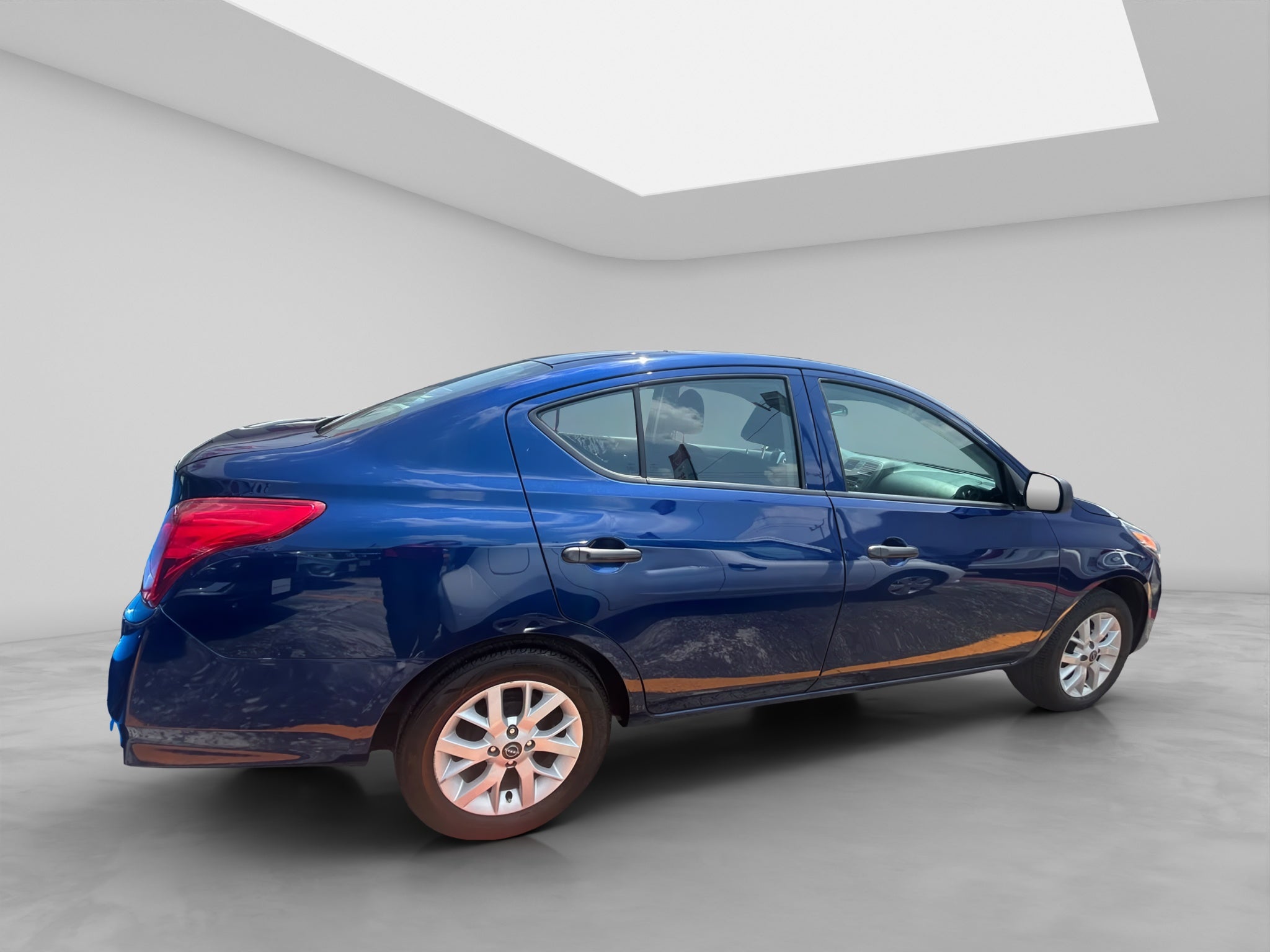2023 Nissan V-DRIVE 4 PTS BASE TM5 AAC R-15