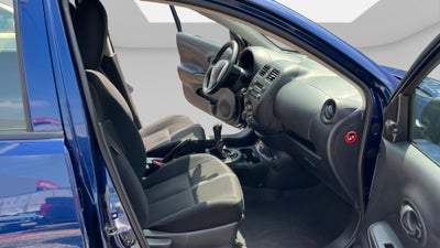 2025 Nissan V-DRIVE 4P L41.6 MAN AUDIO
