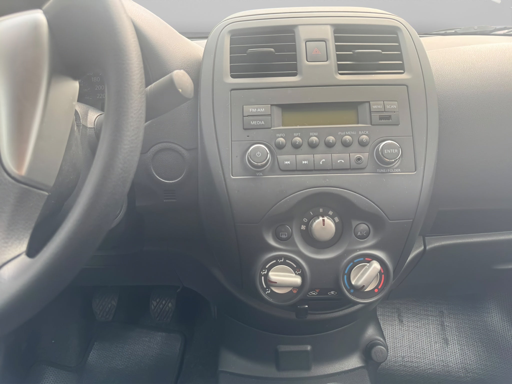 2025 Nissan V-DRIVE 4P L41.6 MAN AUDIO