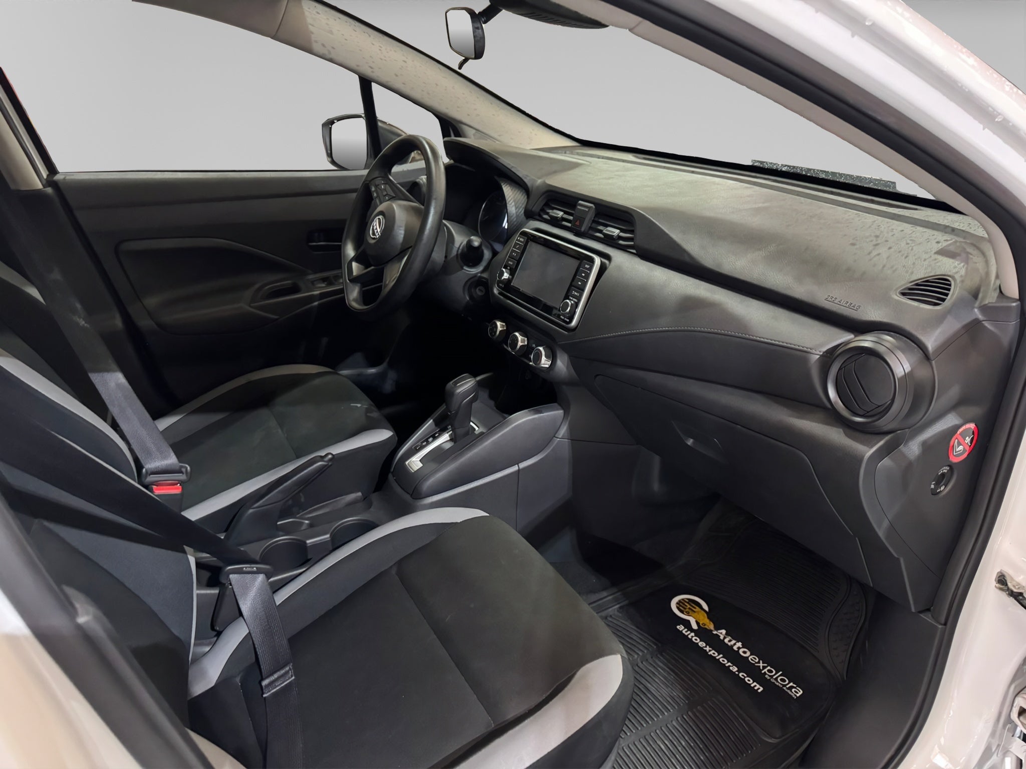 2025 Nissan VERSA 4P SENSE L41.6 AUT