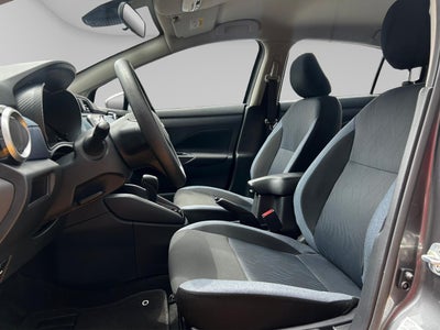 2025 Nissan VERSA 4P ADVANCE L41.6 AUT