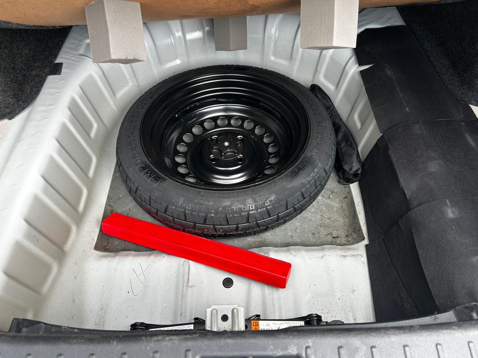 2025 Nissan VERSA 4P SENSE L41.6 MAN