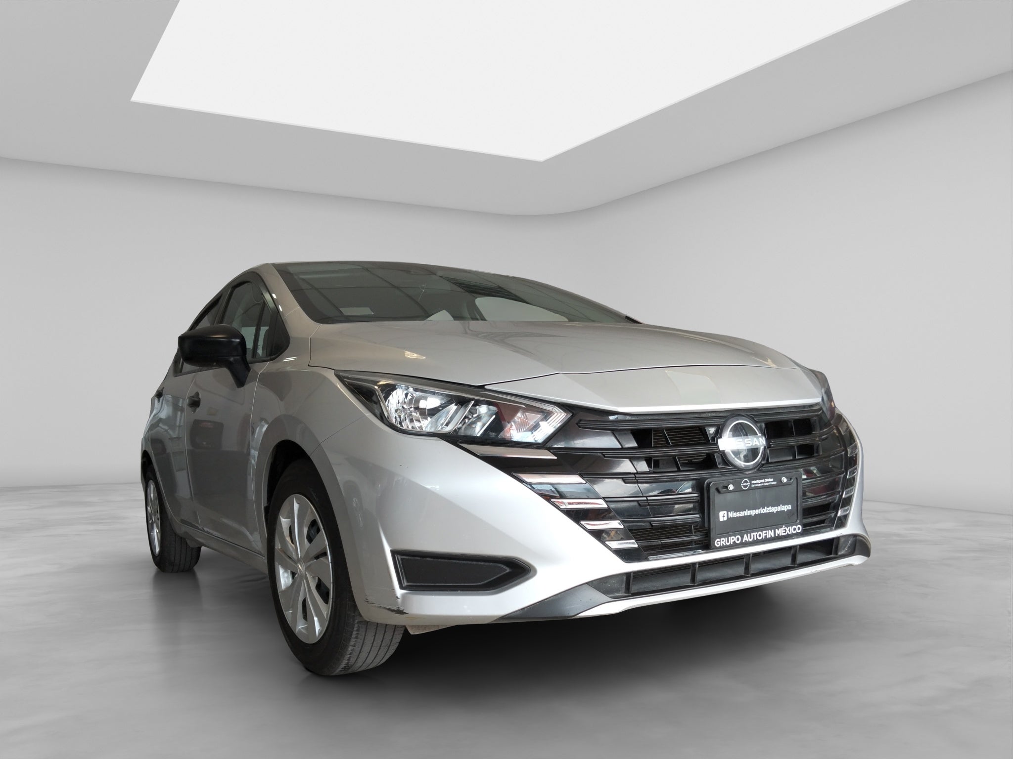 2025 Nissan VERSA 4P SENSE L41.6 AUT