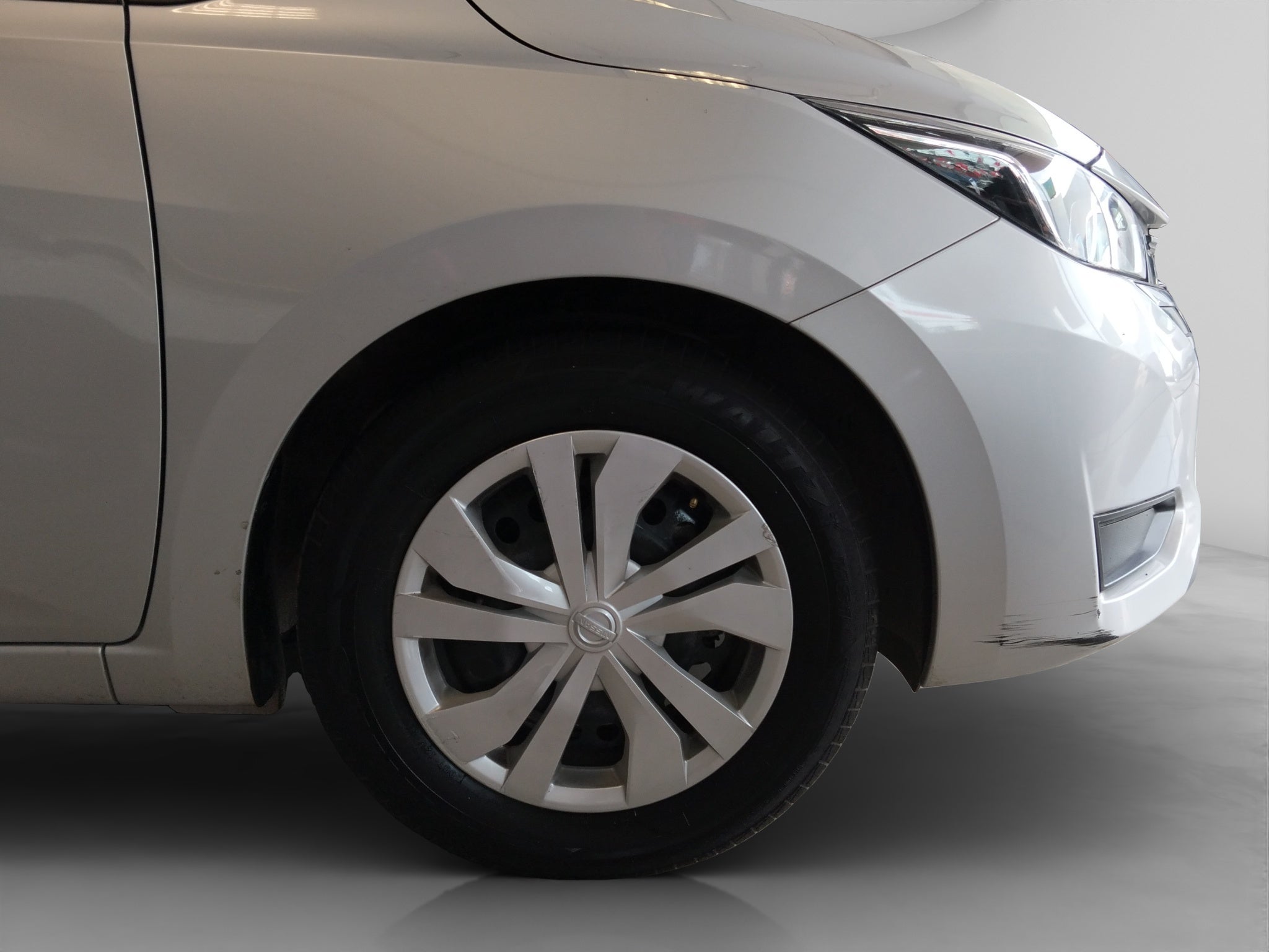 2025 Nissan VERSA 4P SENSE L41.6 AUT