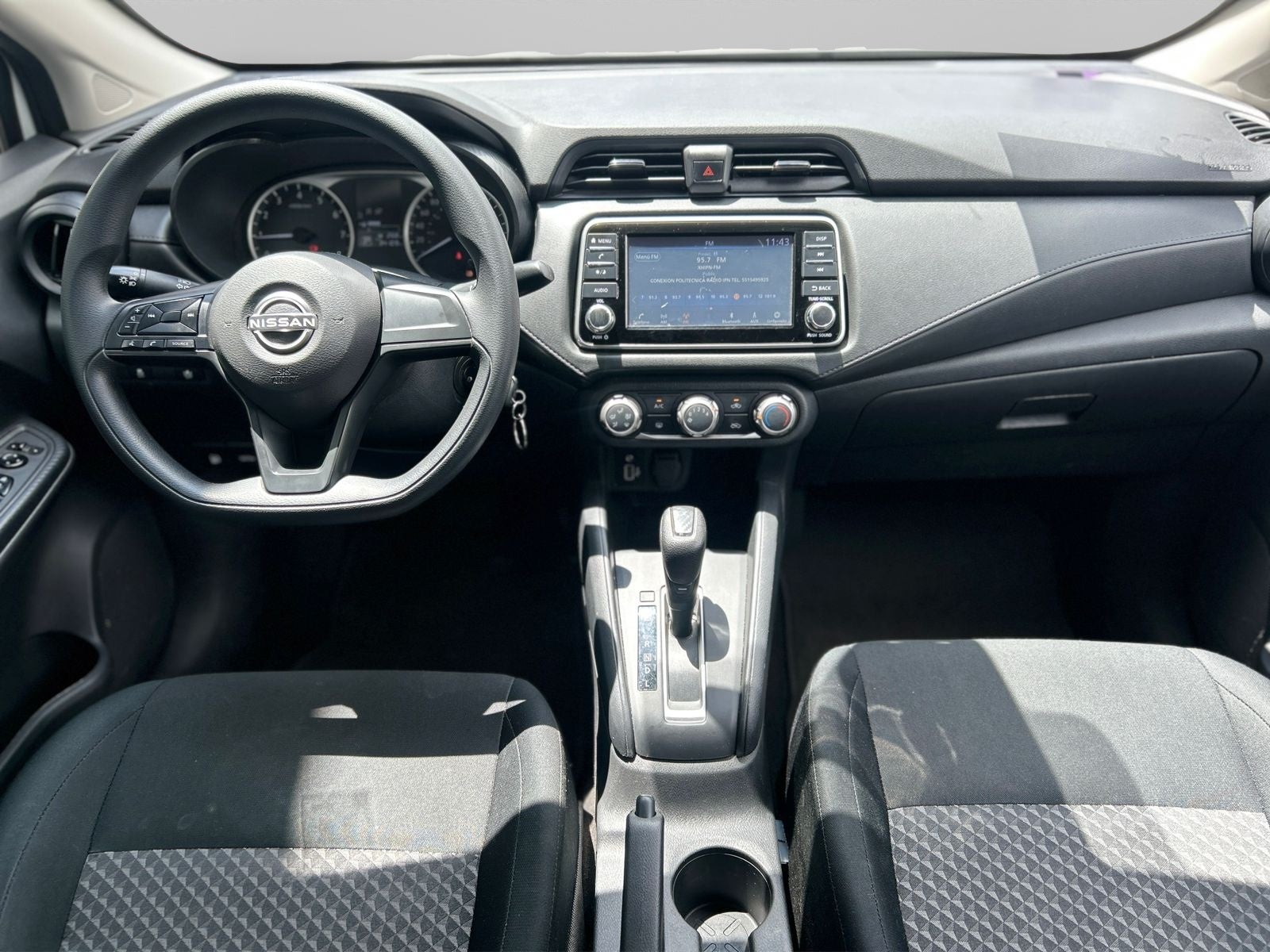 2025 Nissan VERSA 4P SENSE L41.6 AUT