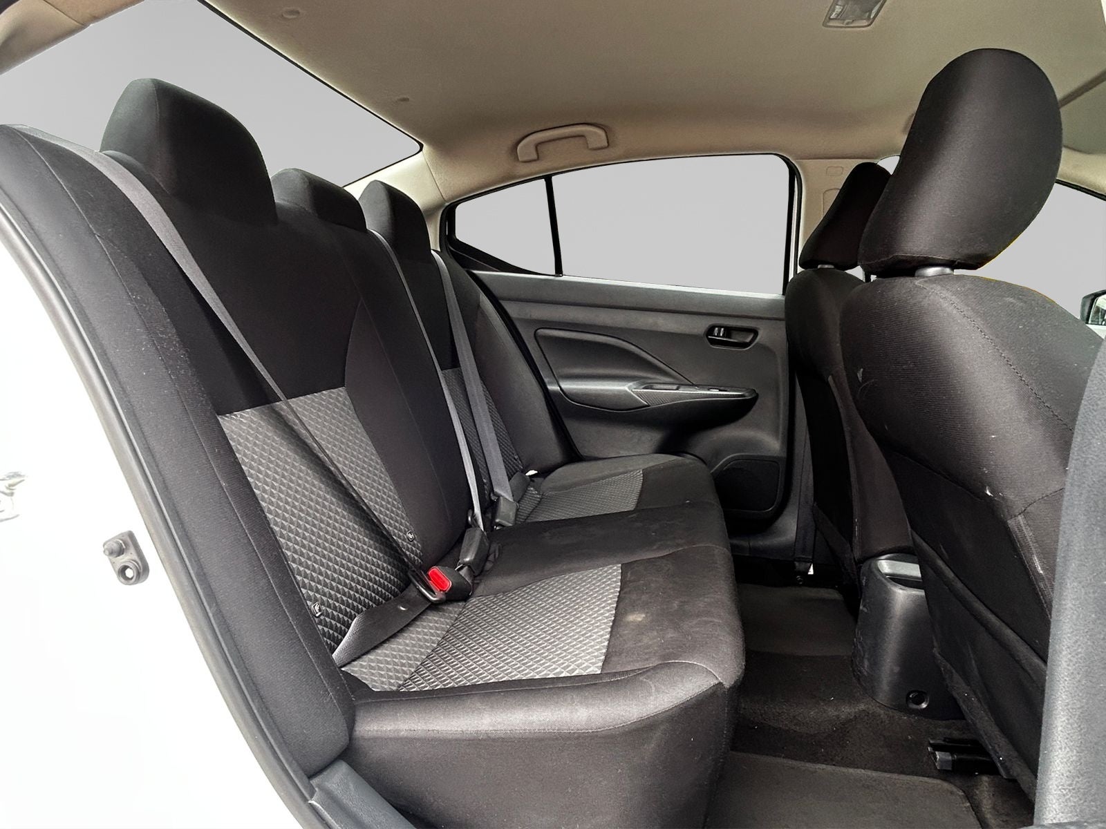 2025 Nissan VERSA 4P SENSE L41.6 AUT