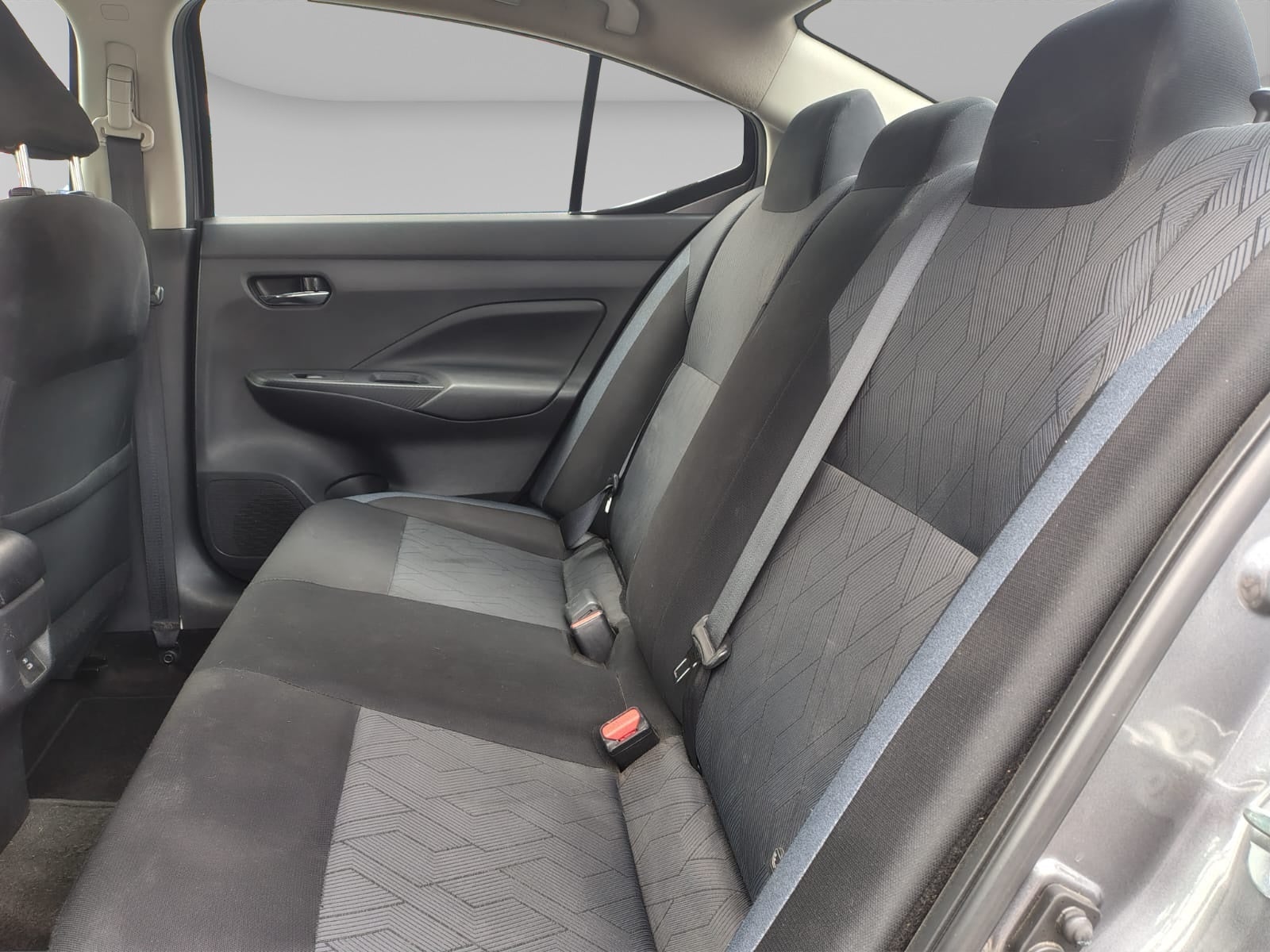 2023 Nissan VERSA 4P ADVANCE L41.6 AUT