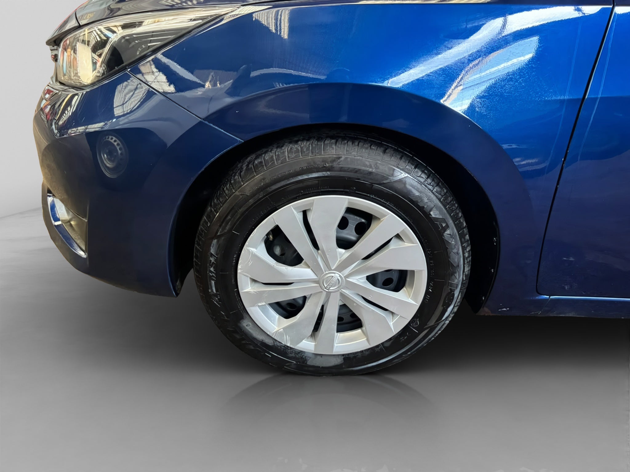 2025 Nissan VERSA 4P SENSE L41.6 AUT
