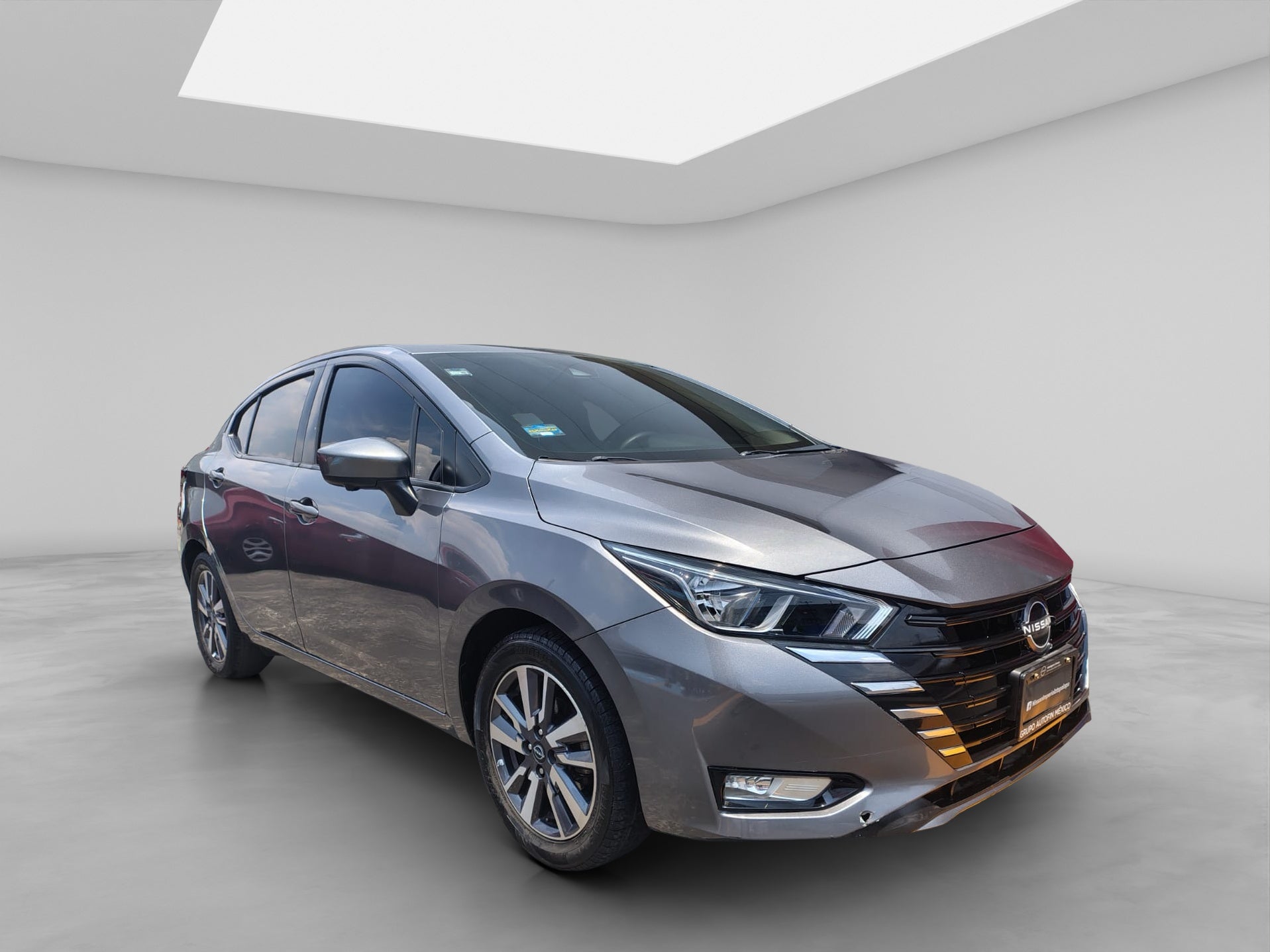 2023 Nissan VERSA 4P ADVANCE L41.6 MAN