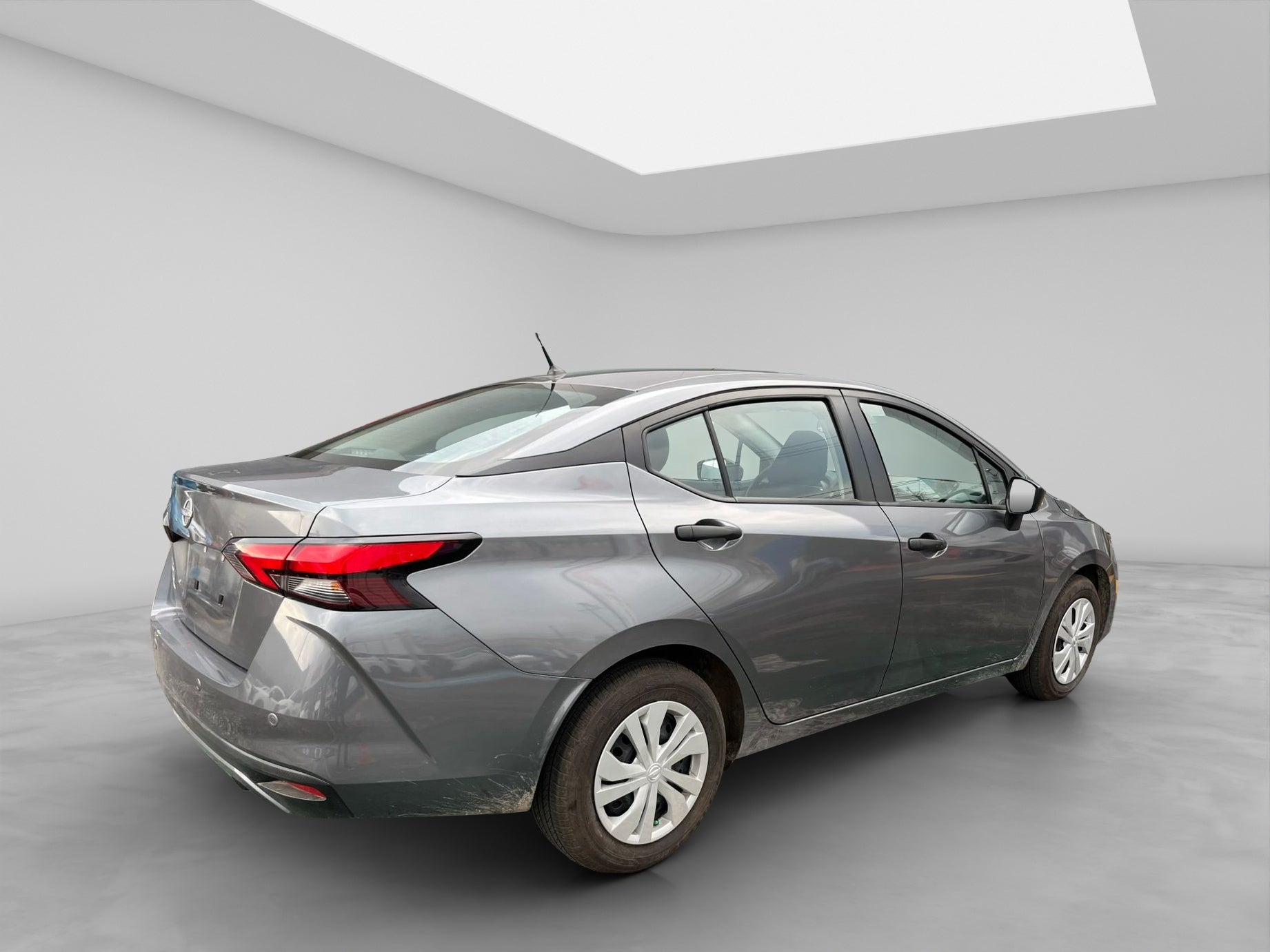 2025 Nissan VERSA 4P SENSE L41.6 AUT
