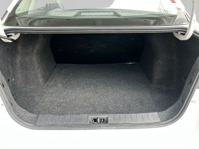 2024 Nissan VERSA 4P SENSE L41.6 AUT