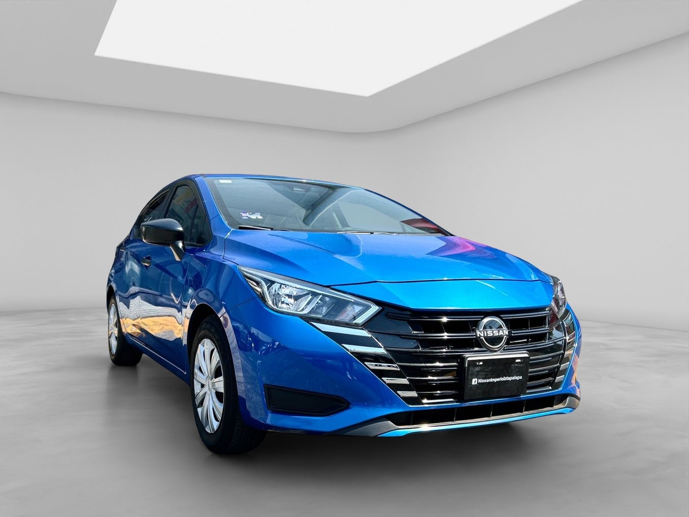 2025 Nissan VERSA 4P SENSE L41.6 AUT