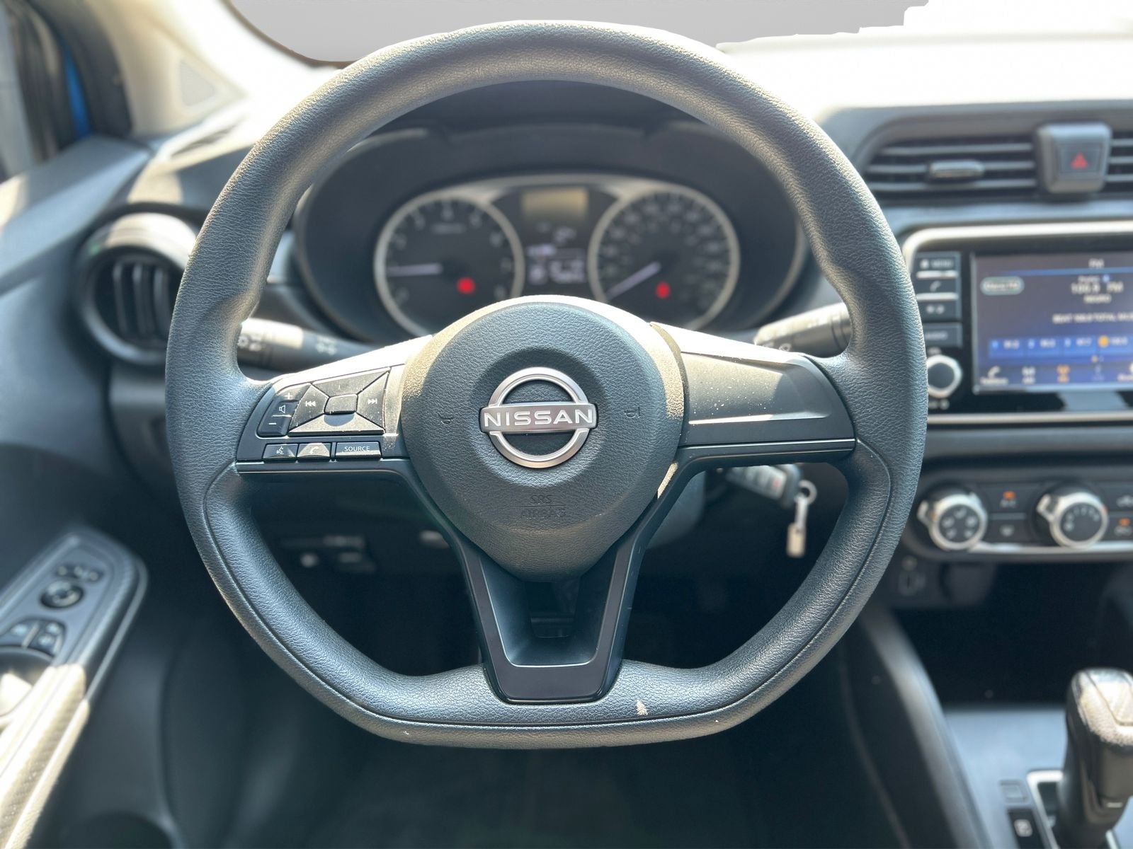 2025 Nissan VERSA 4P SENSE L41.6 AUT