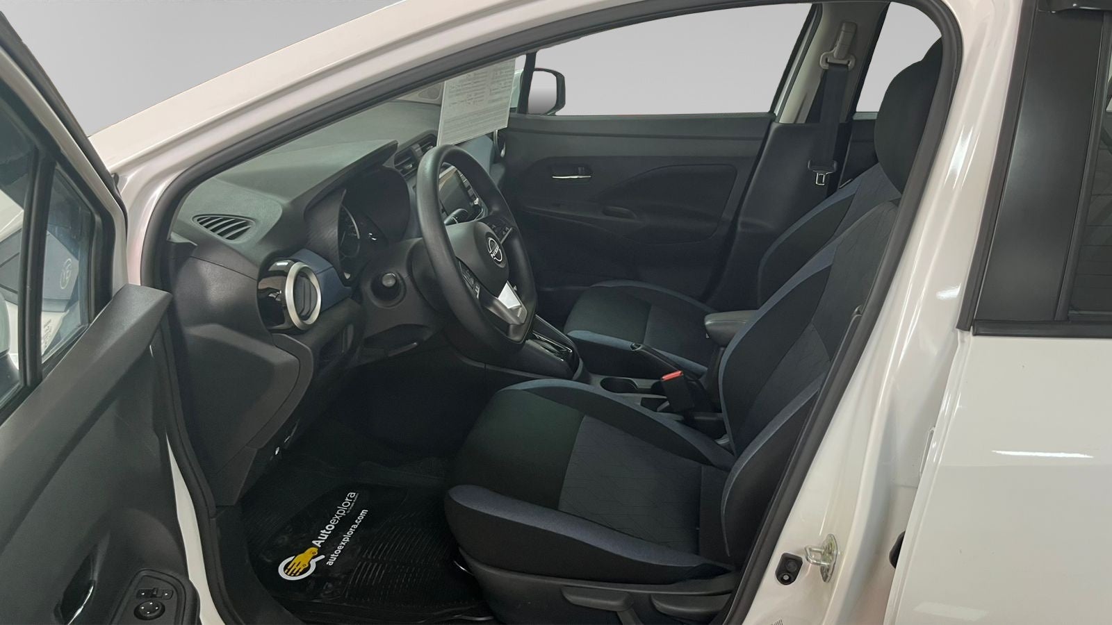 2025 Nissan VERSA 4P ADVANCE L41.6 AUT