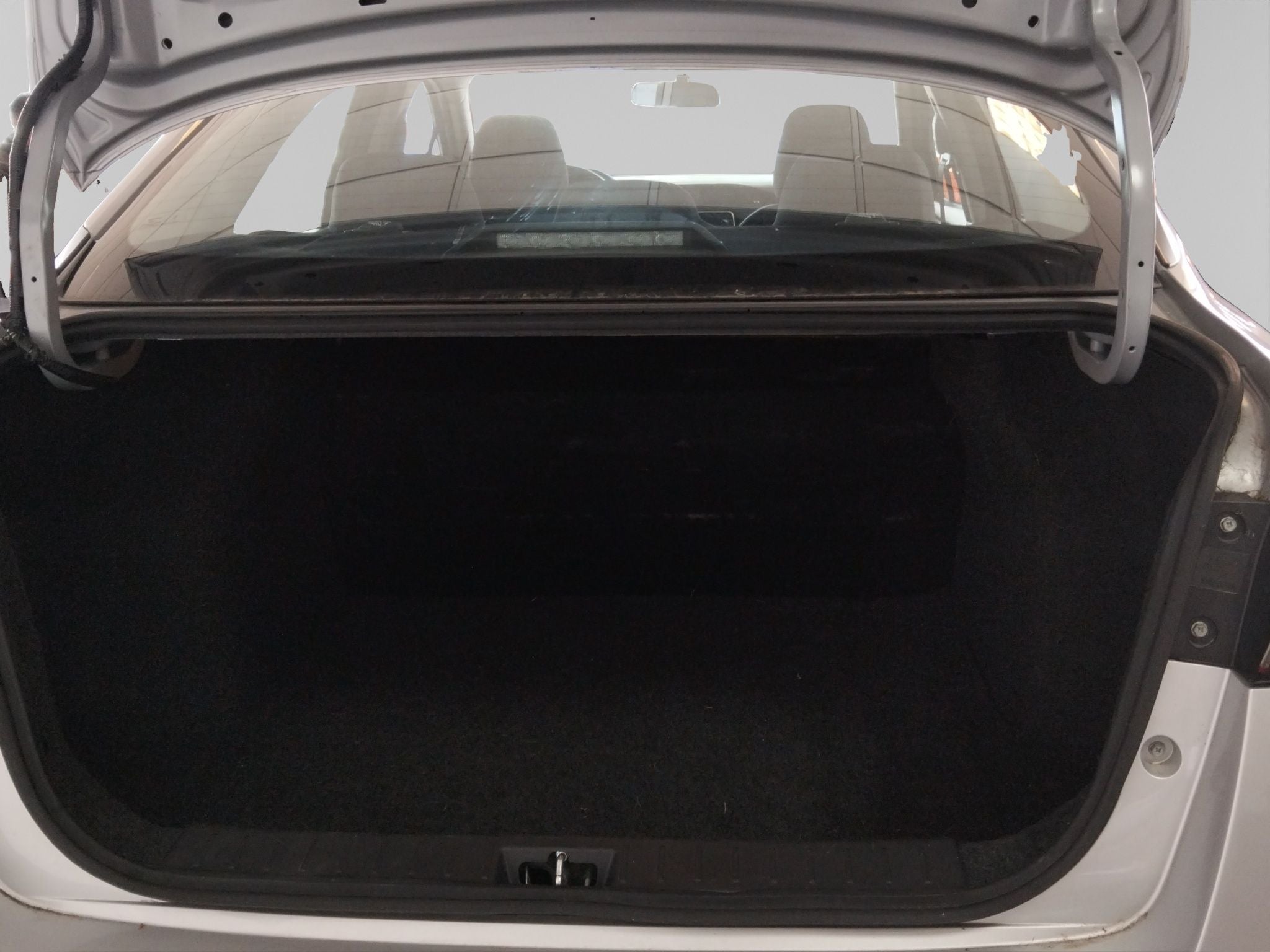 2025 Nissan VERSA 4P SENSE L41.6 MAN