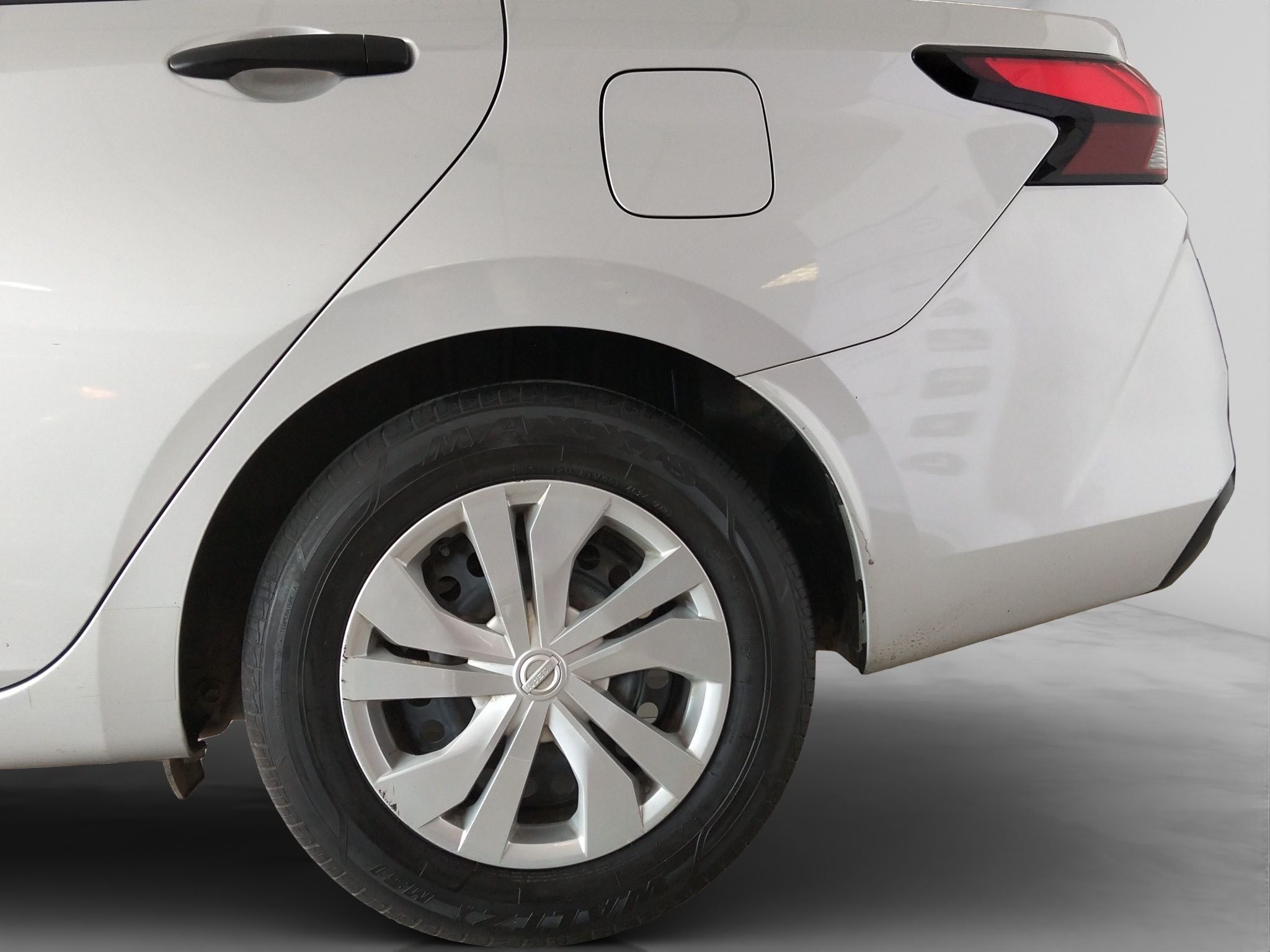 2025 Nissan VERSA 4P SENSE L41.6 MAN