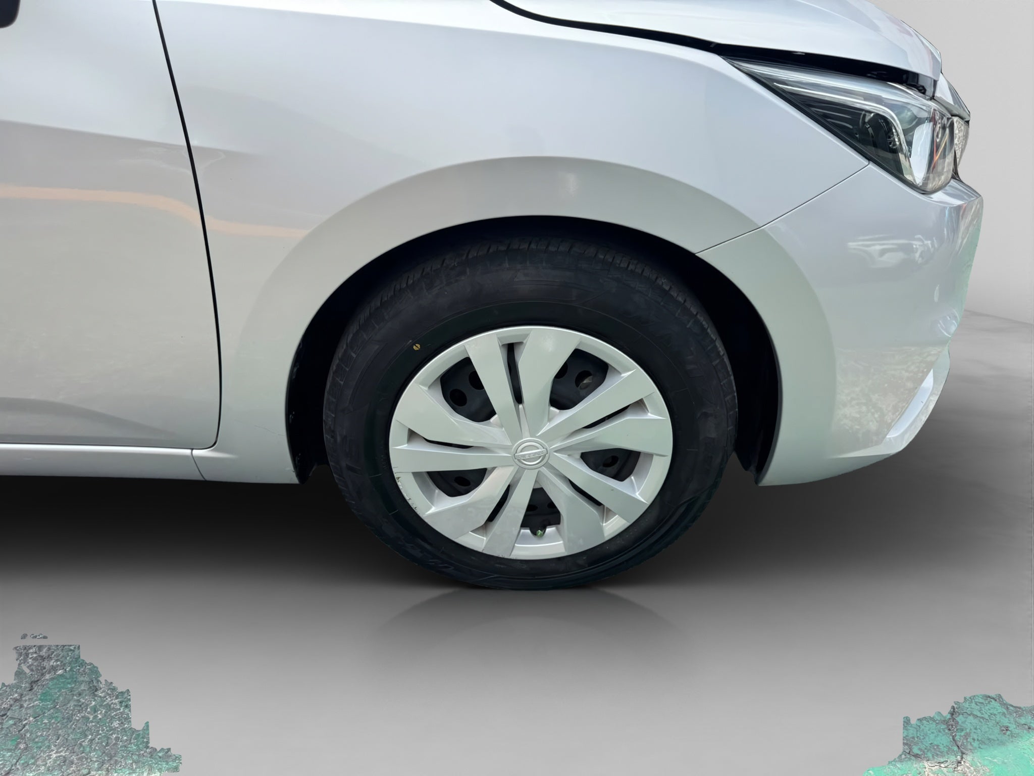 2020 Nissan VERSA 4 PTS SENSE TA AAC VE R-15
