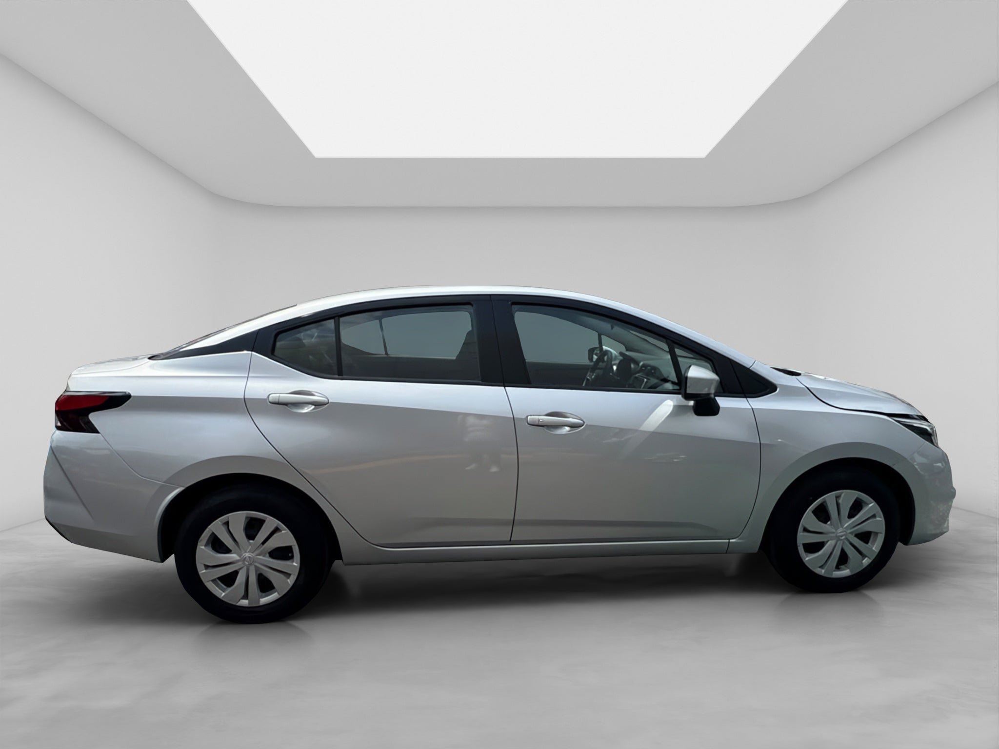 2020 Nissan VERSA 4 PTS SENSE TA AAC VE R-15