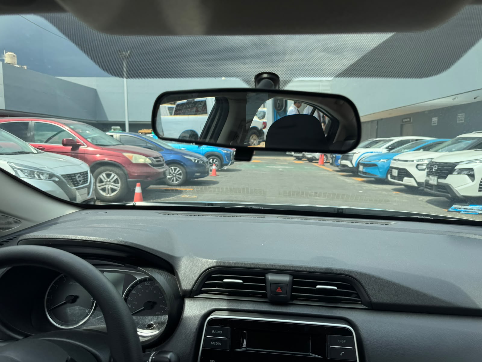 2020 Nissan VERSA 4 PTS SENSE TA AAC VE R-15