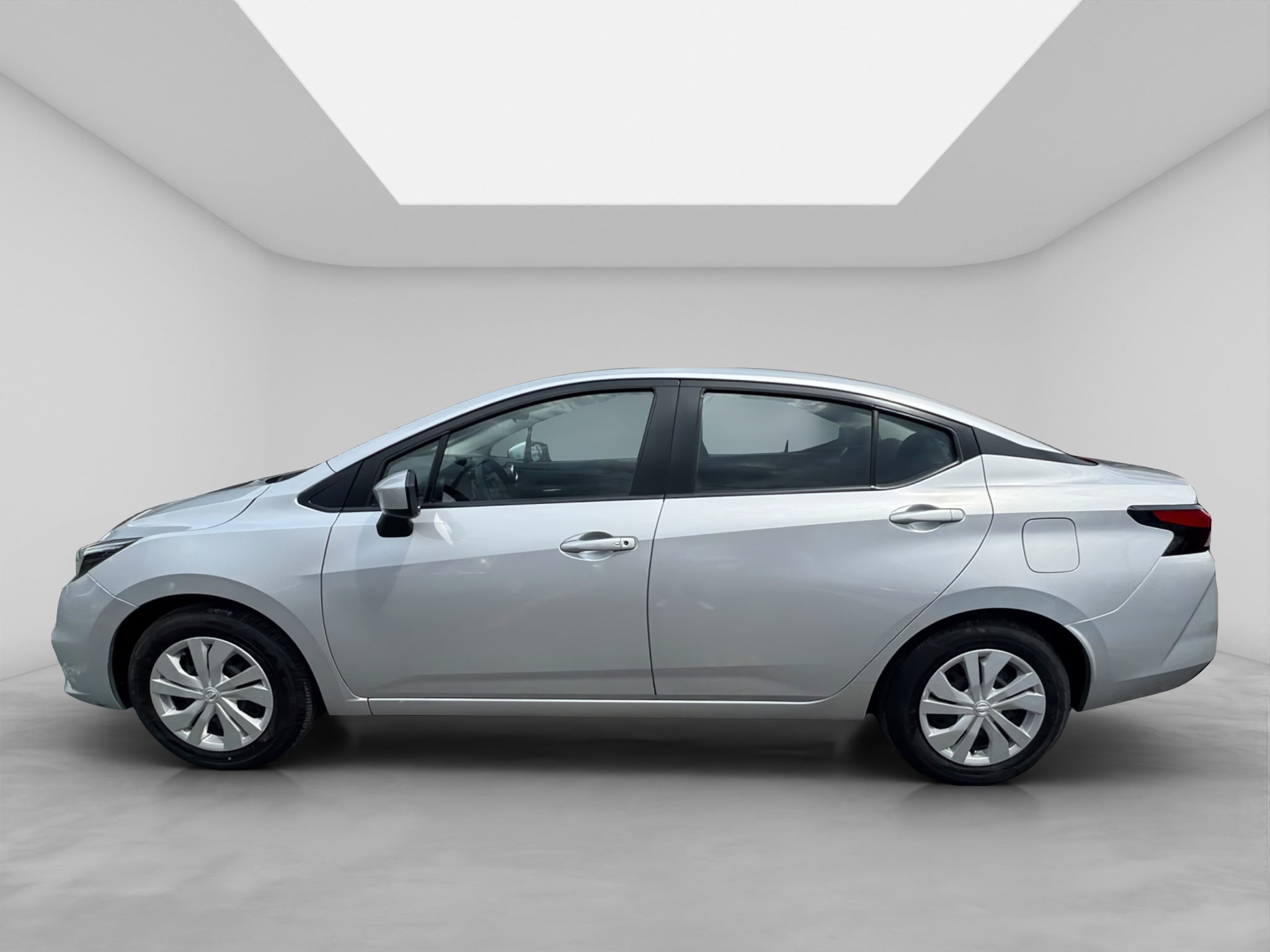 2020 Nissan VERSA 4 PTS SENSE TA AAC VE R-15