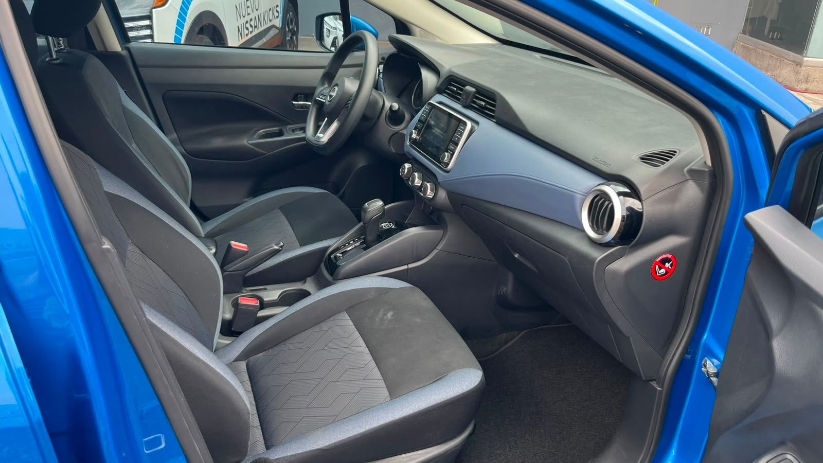 2024 Nissan VERSA 4P ADVANCE L41.6 AUT