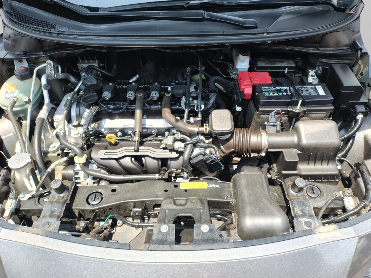 2025 Nissan VERSA 4P SENSE L41.6 MAN