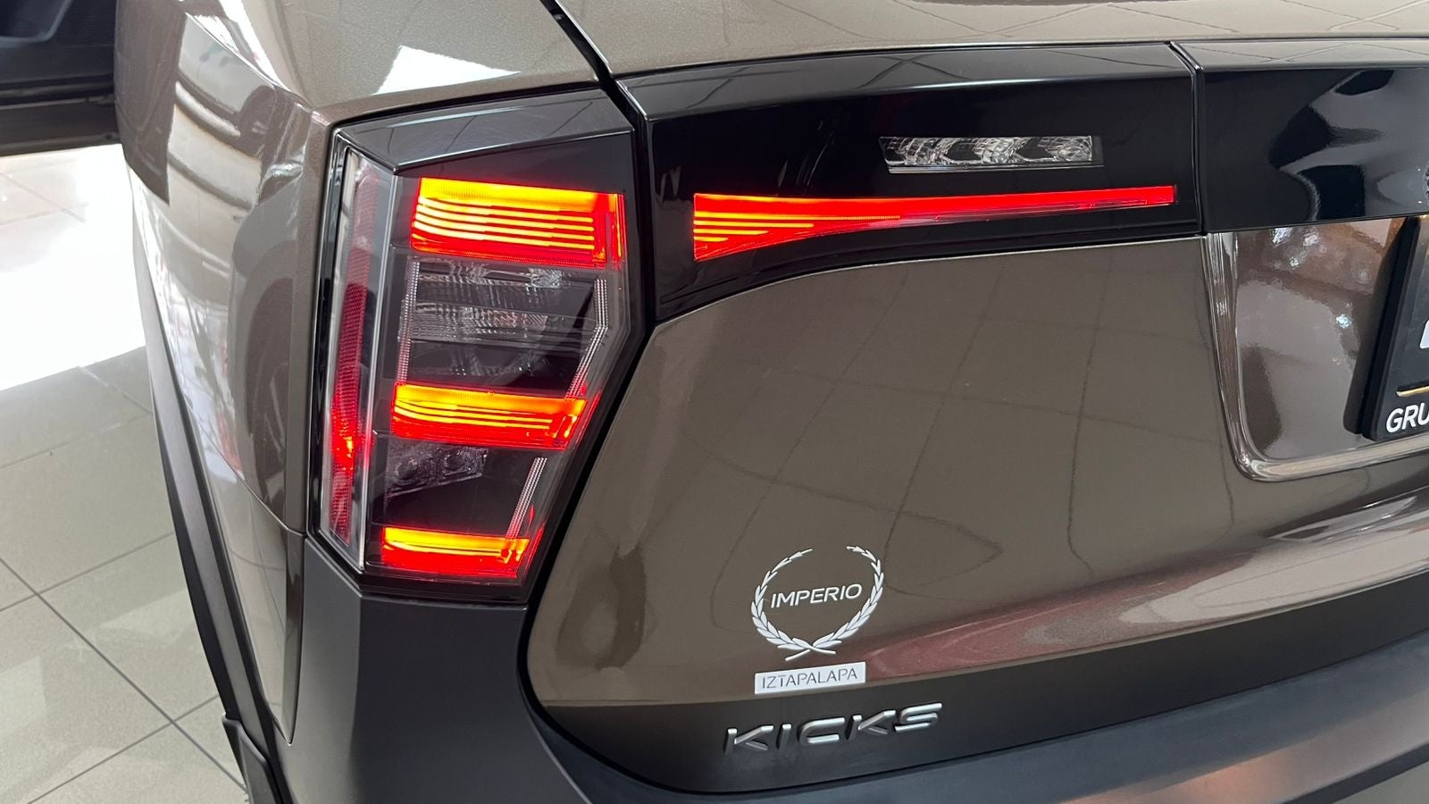 2025 Nissan KICKS 5P PLATINUM L42.0 AUT