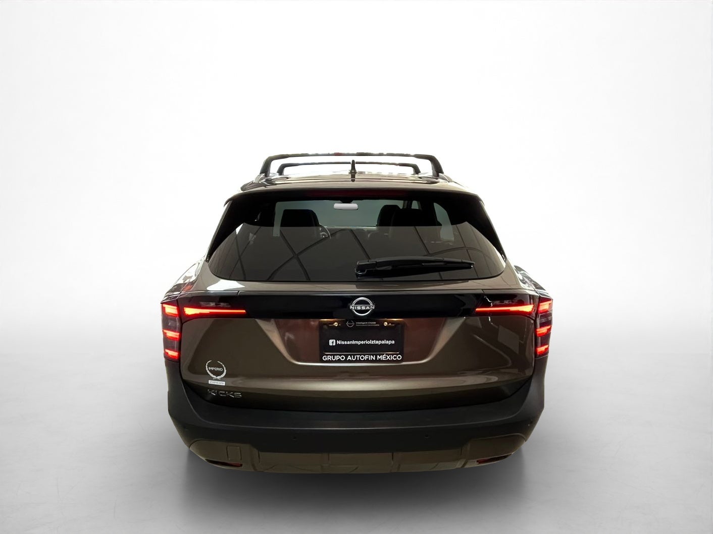 2025 Nissan KICKS 5P PLATINUM L42.0 AUT