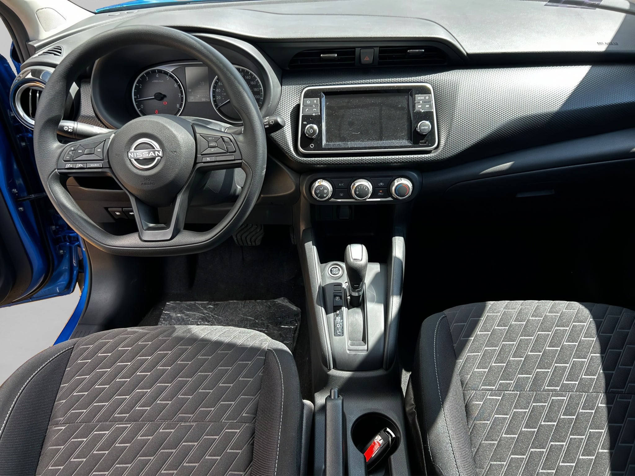 2023 Nissan KICKS 5 PTS ADVANCE 16L TA AAC VE RA-16