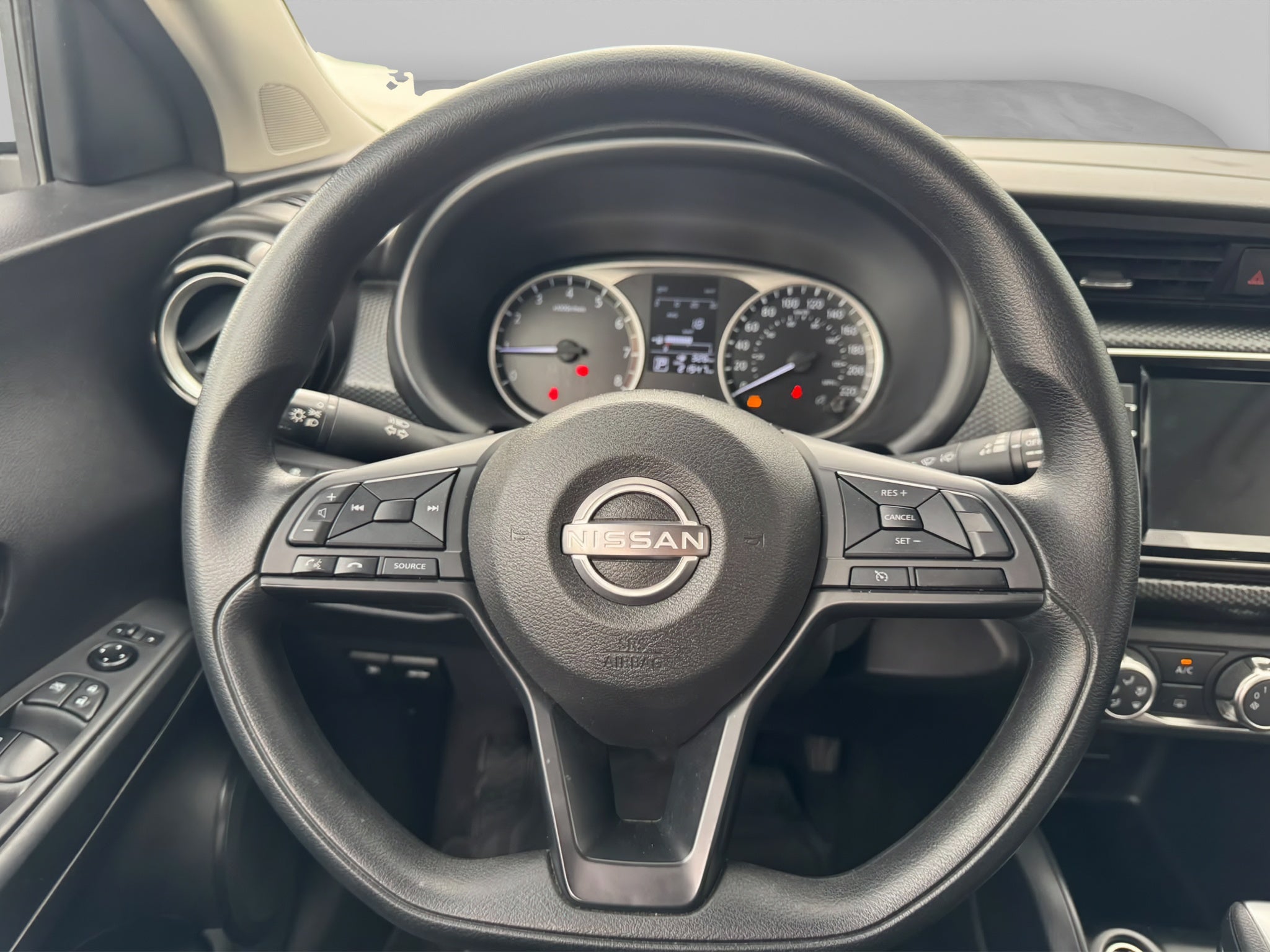 2025 Nissan KICKS 5P PLAY ADVANCE L41.6 AUT