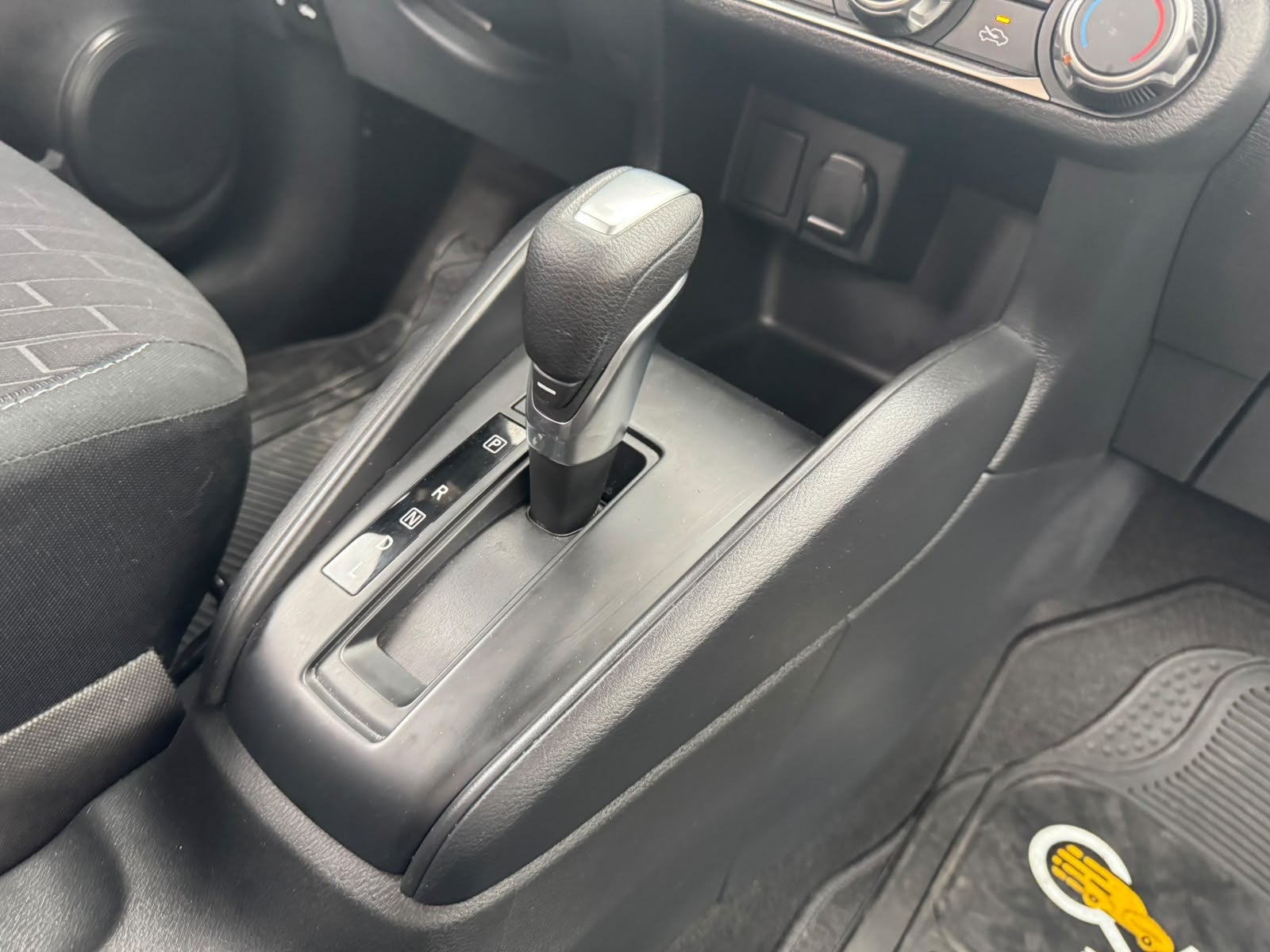 2025 Nissan KICKS 5P PLAY ADVANCE L41.6 AUT