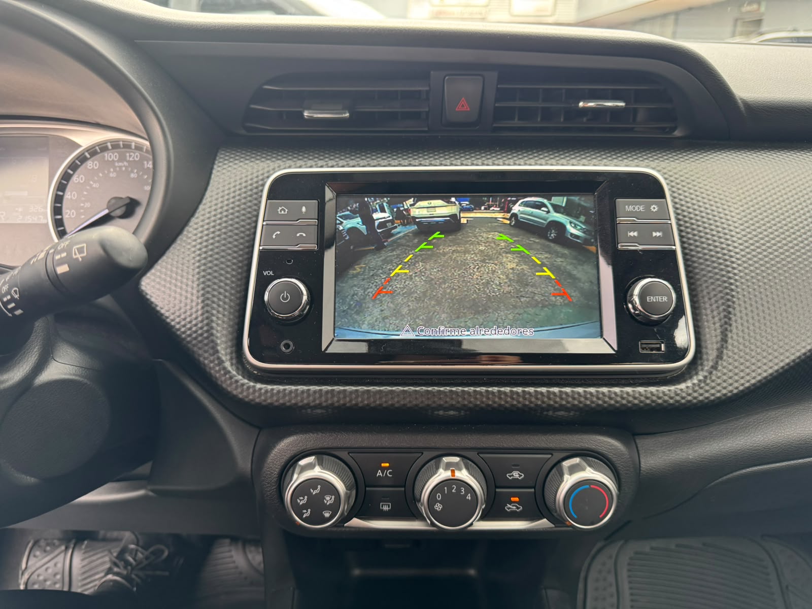 2025 Nissan KICKS 5P PLAY ADVANCE L41.6 AUT