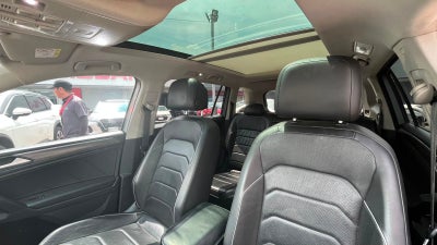 2022 Volkswagen TIGUAN 5 PTS R-LINE 20T DSG PIEL QCP F LED RA-19
