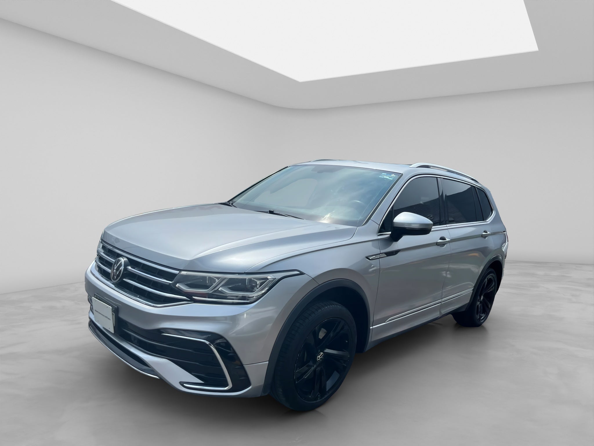 2022 Volkswagen TIGUAN 5 PTS R-LINE 20T DSG PIEL QCP F LED RA-19