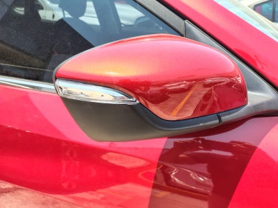2023 Chevrolet TRACKER D 5 PTS PREMIER 12T TA F LED PIEL TP RA-17 BITONO